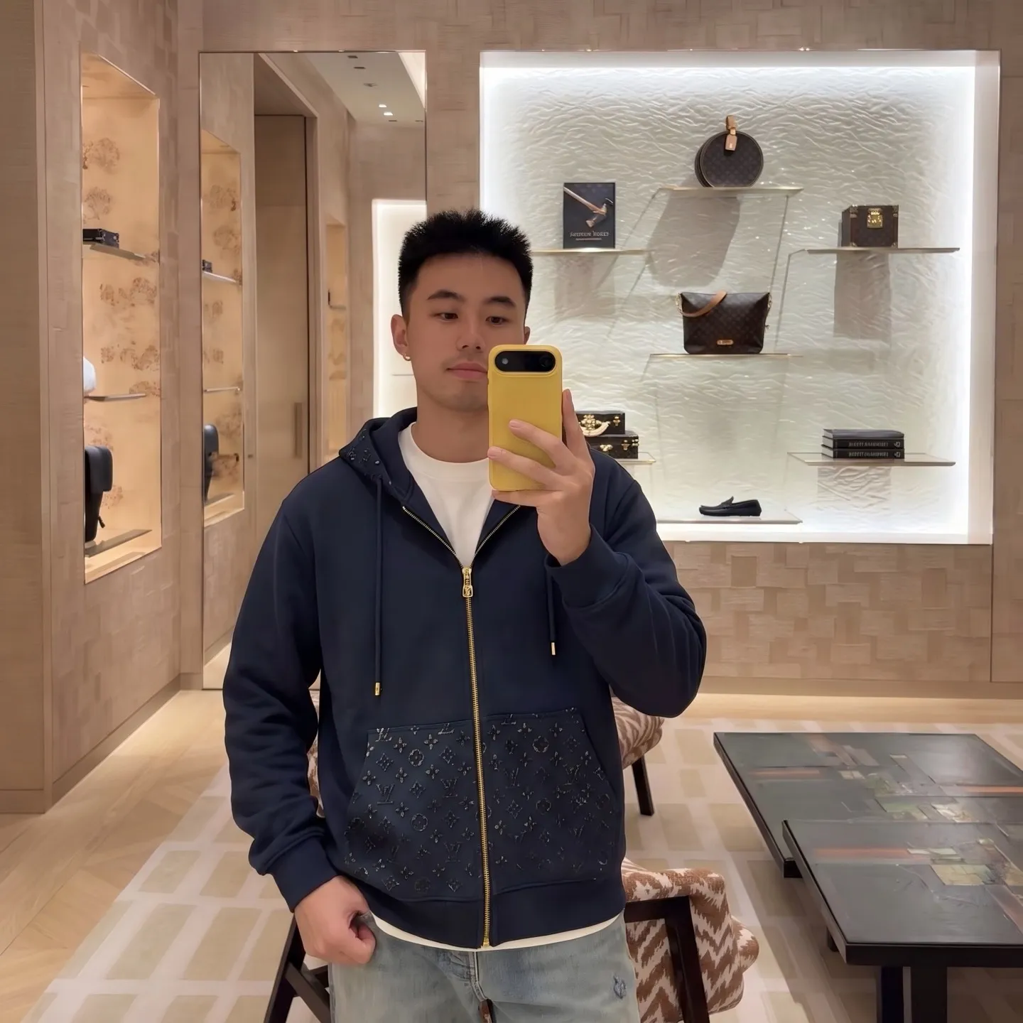 Louis Vuitton/Louis Vuitton presbyopic embossed embossed zipper hooded jacket